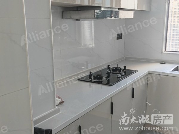 融景园精装90平三室二厅中上层拎包入住2480月