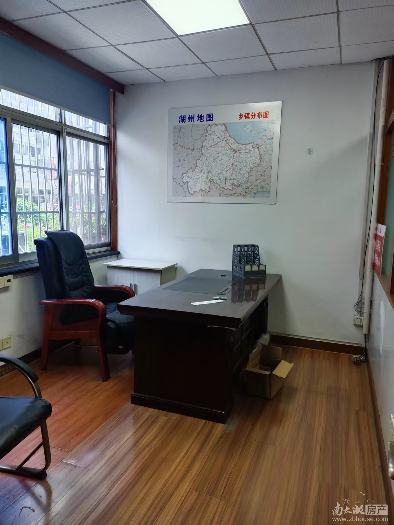 有钥匙出租市中心观凤办公室120平米带隔断带空调可注册价格实惠3000元