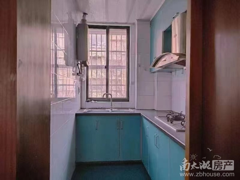都市家园，二室一厅，自住装修，满五年