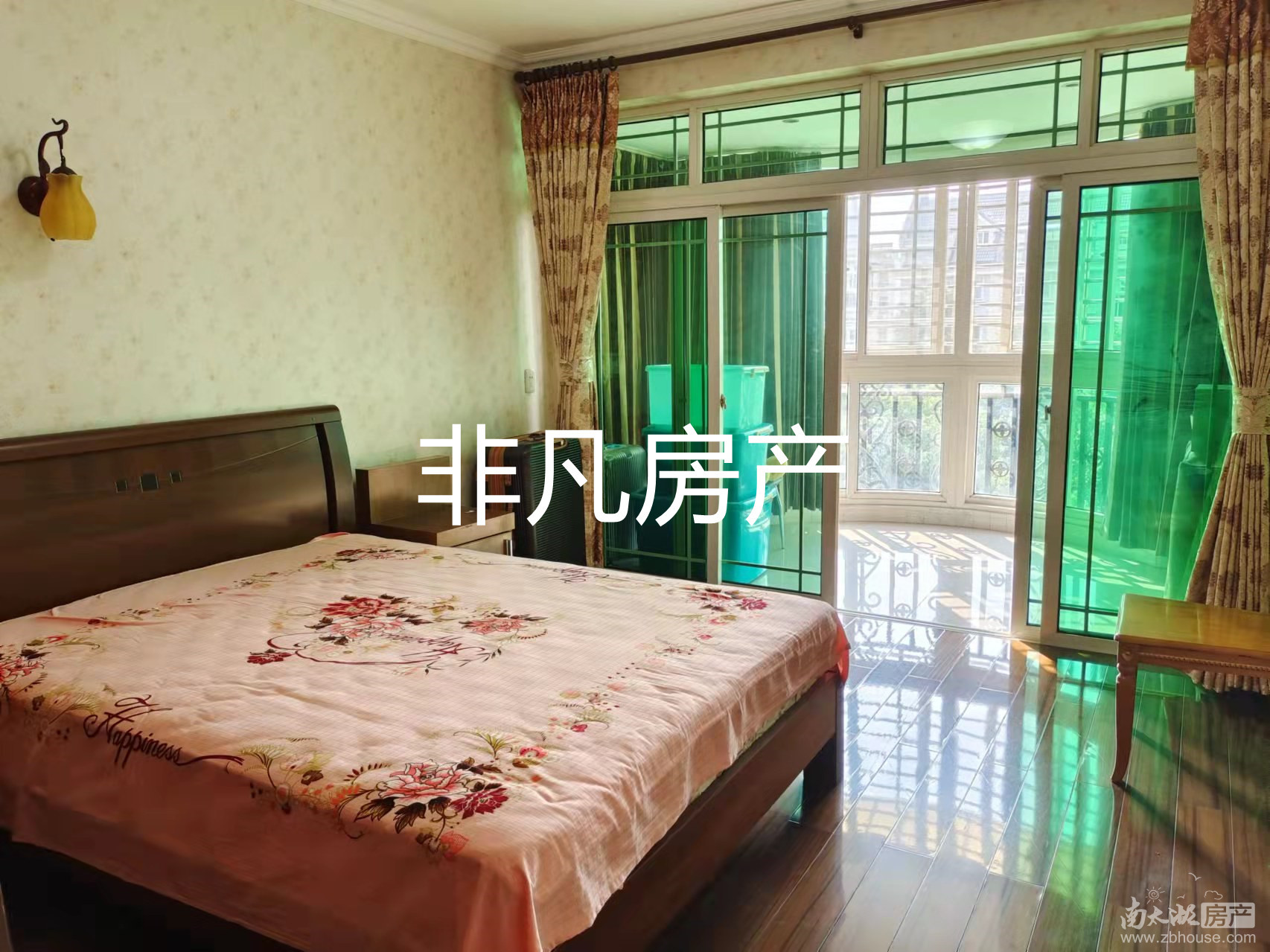 11430新世纪花园大平层，三室二厅二卫，精装，套型好，满五年