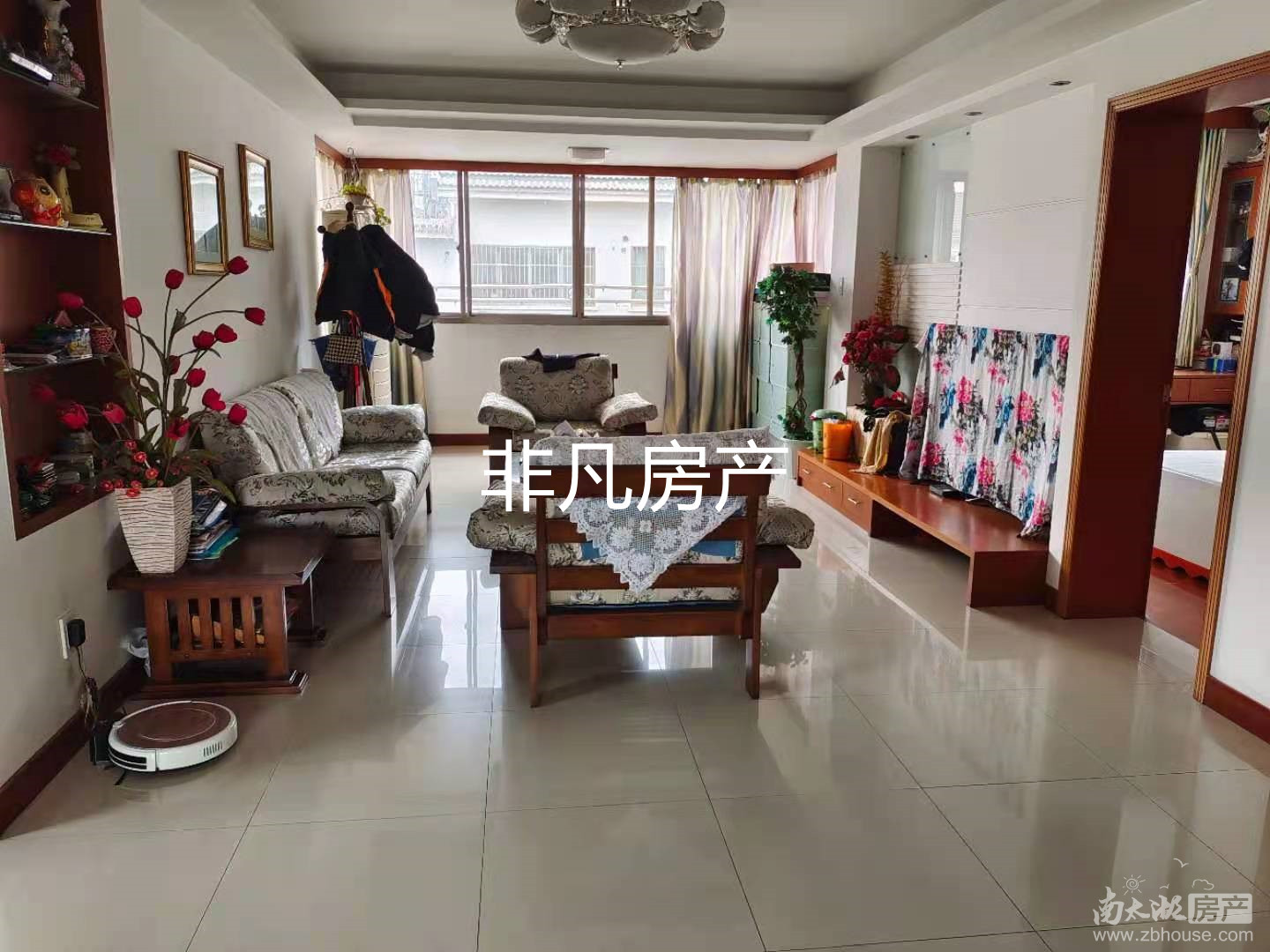 33068西白鱼潭，四室二厅二卫带露台，精装，学籍空，汽车库另售