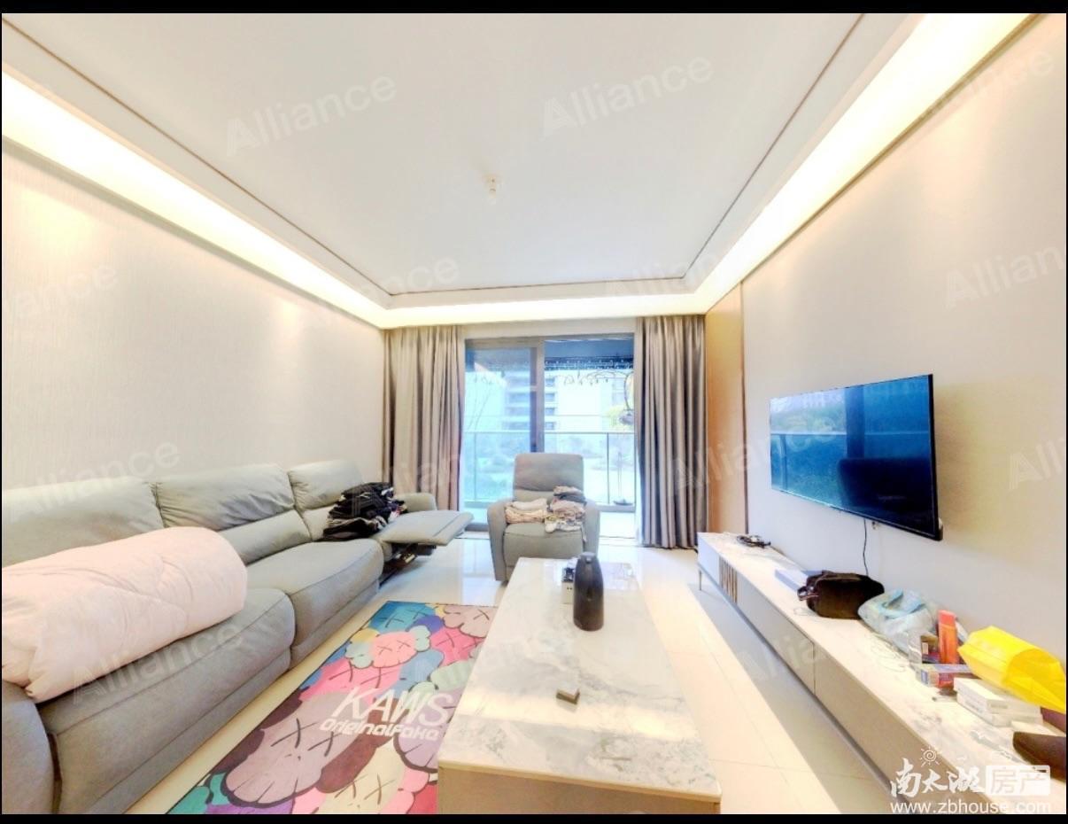 单价11000多住仁皇，精装，拎包入住，满两年学籍在