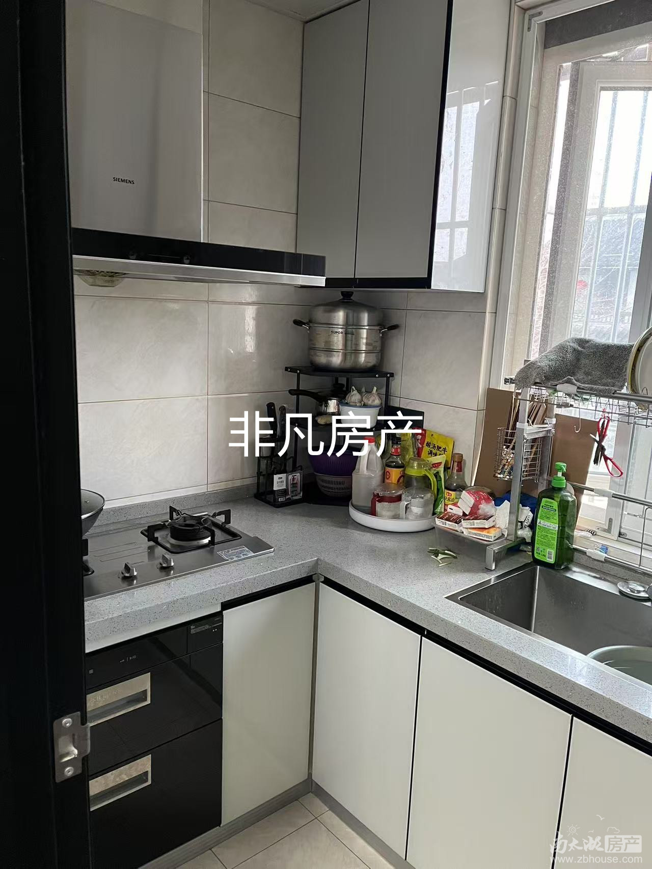 墙壕里2楼，二室一厅，自住精装，满二年，拎包入住