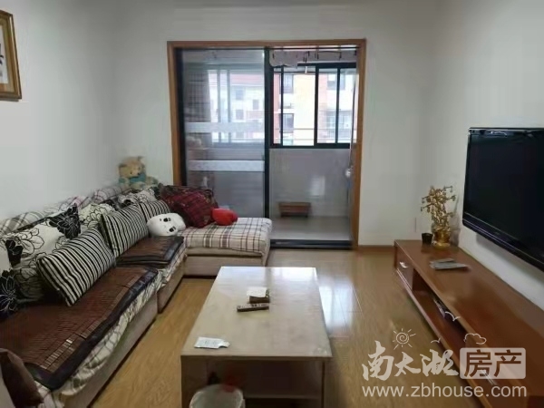 东湖家园 三室二厅 90平 良装 部分家电家具 88万