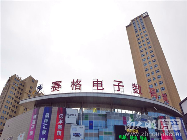 亿丰赛码城16楼47平一室 壕装 房东装修花了18万 未出租过