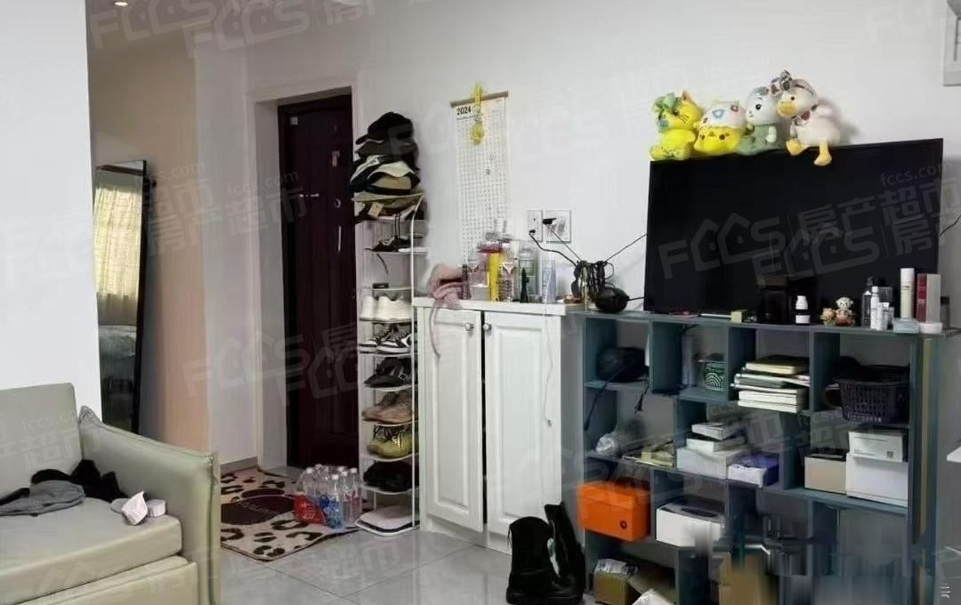 二手房买卖 ：凤凰二村精装拎包入住，满五年车库独立阳光好