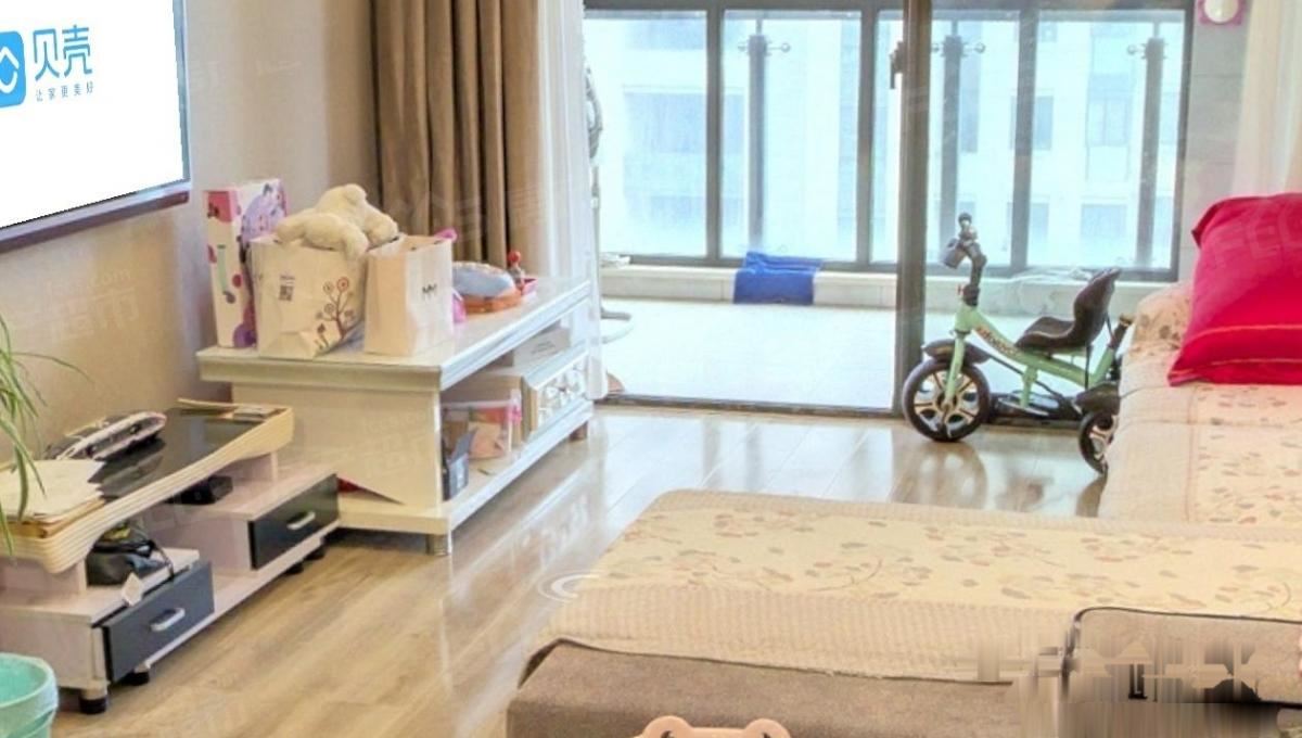 红树湾两房自住保养好，采光位置好，拎包入住