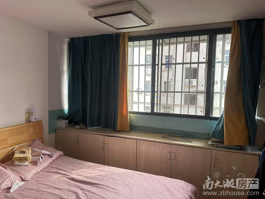 出售华丰一区2室1厅1卫34.7平米29.8万住宅
