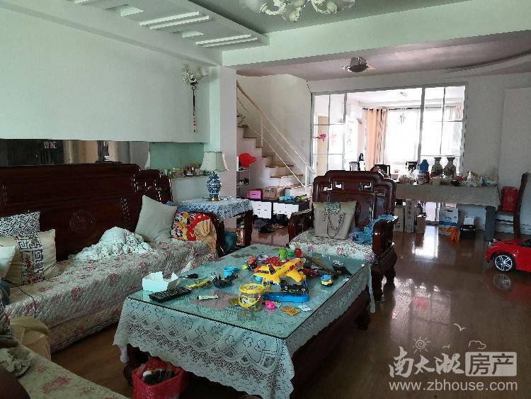 出售富丽家园5室2厅2卫182平米149.8万住宅